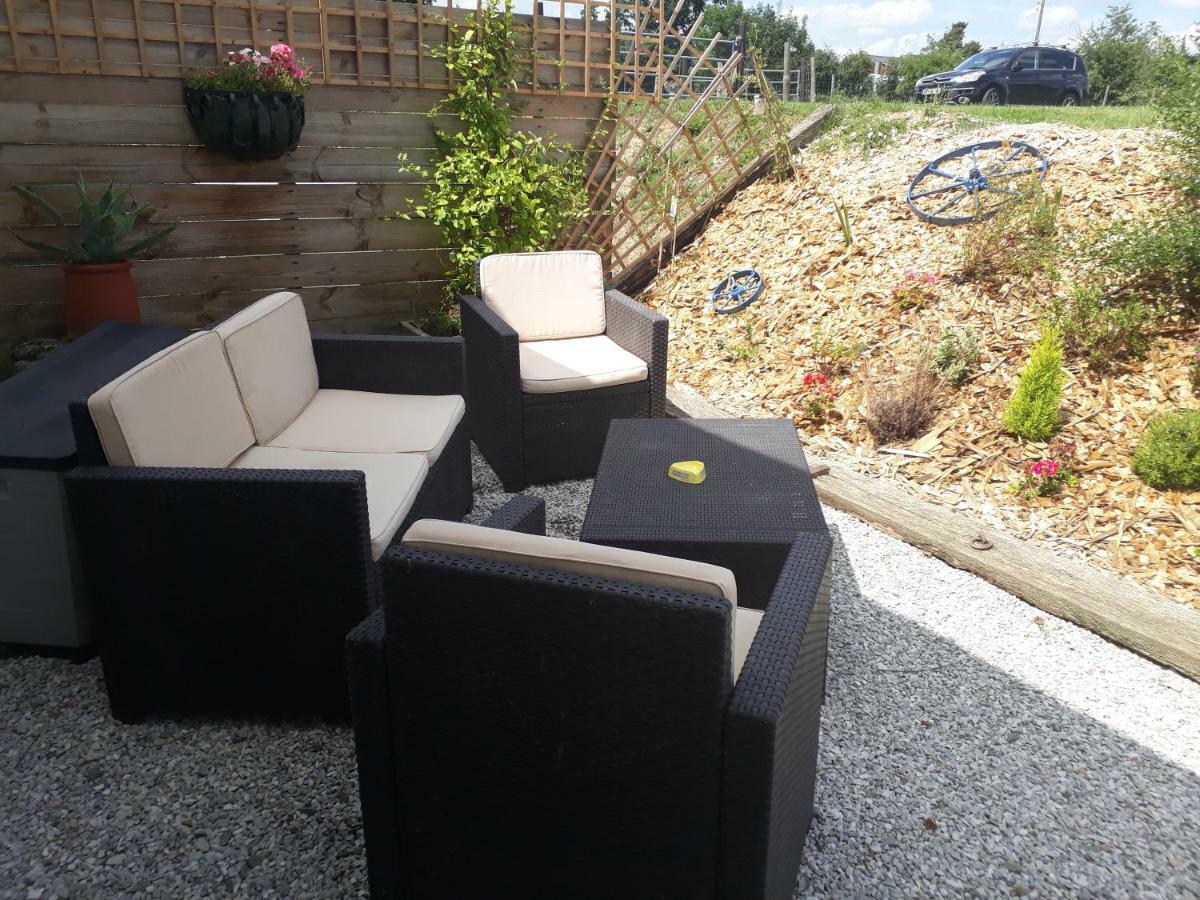 Le Jarrier Apartment - Alpes Mancelles Saint-Georges-le-Gaultier Екстериор снимка